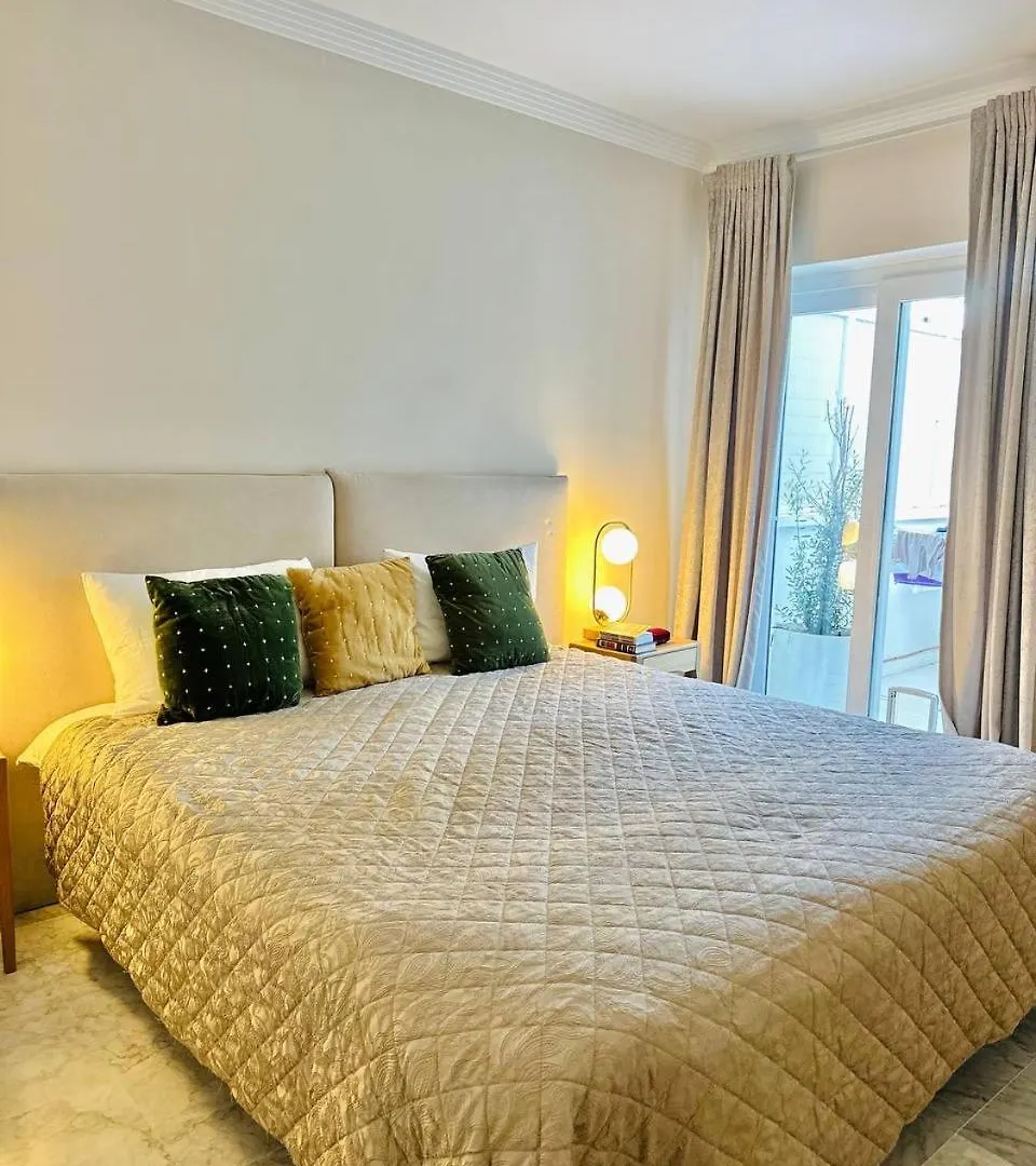 Jp Dream House Apartments In Puerto Banus マルベーリャ